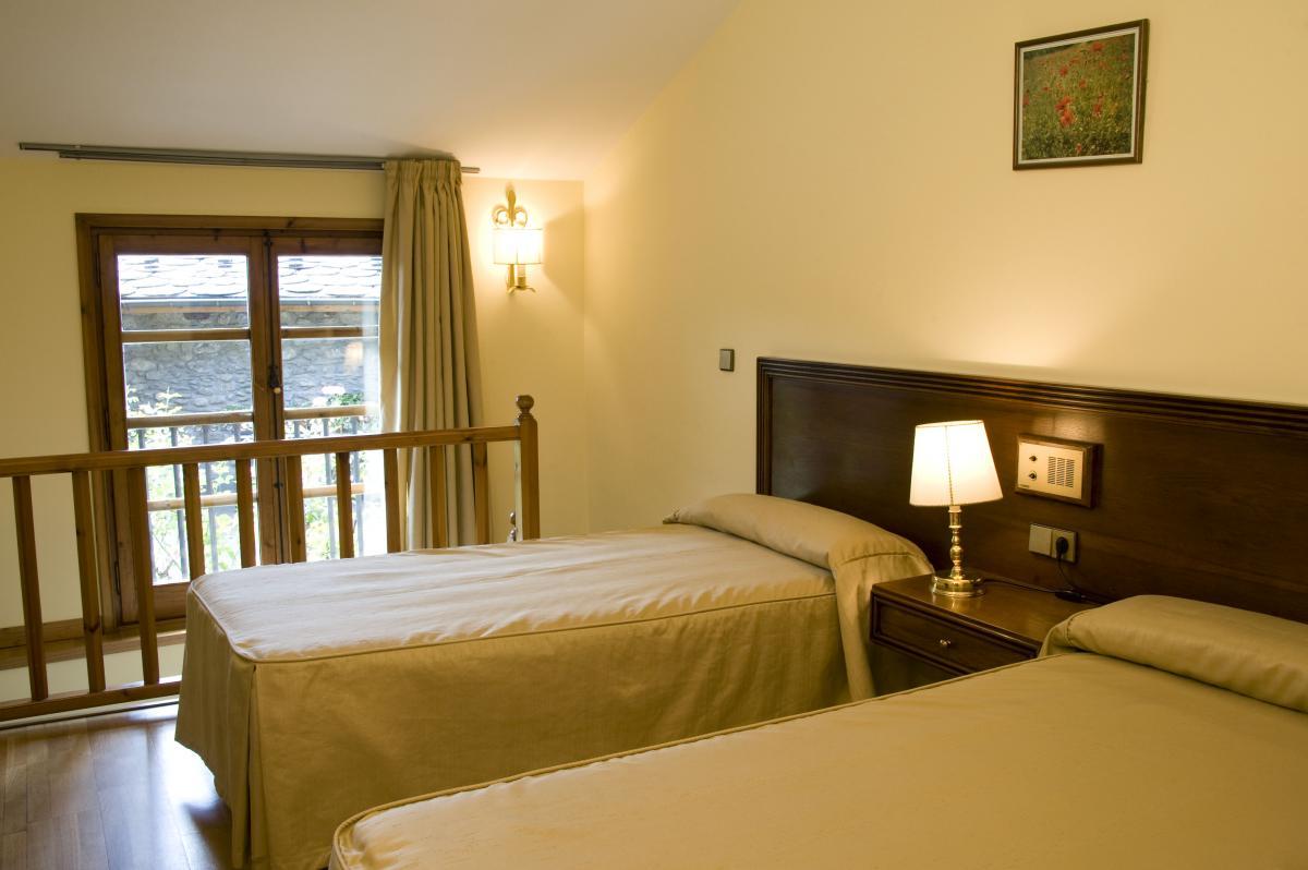 Hotel Santa Barbara De La Vall D'Ordino Eksteriør bilde