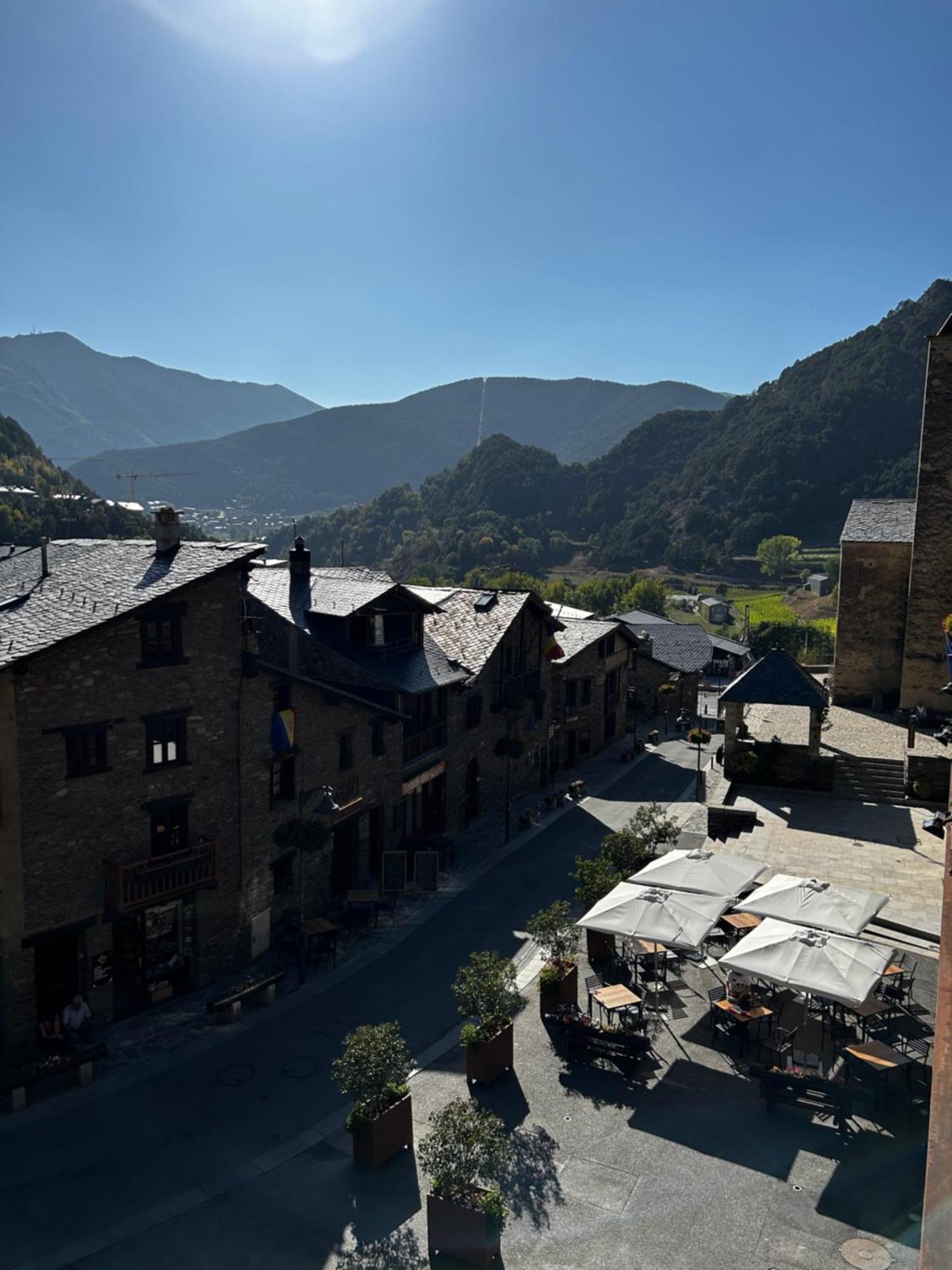 Hotel Santa Barbara De La Vall D'Ordino Eksteriør bilde