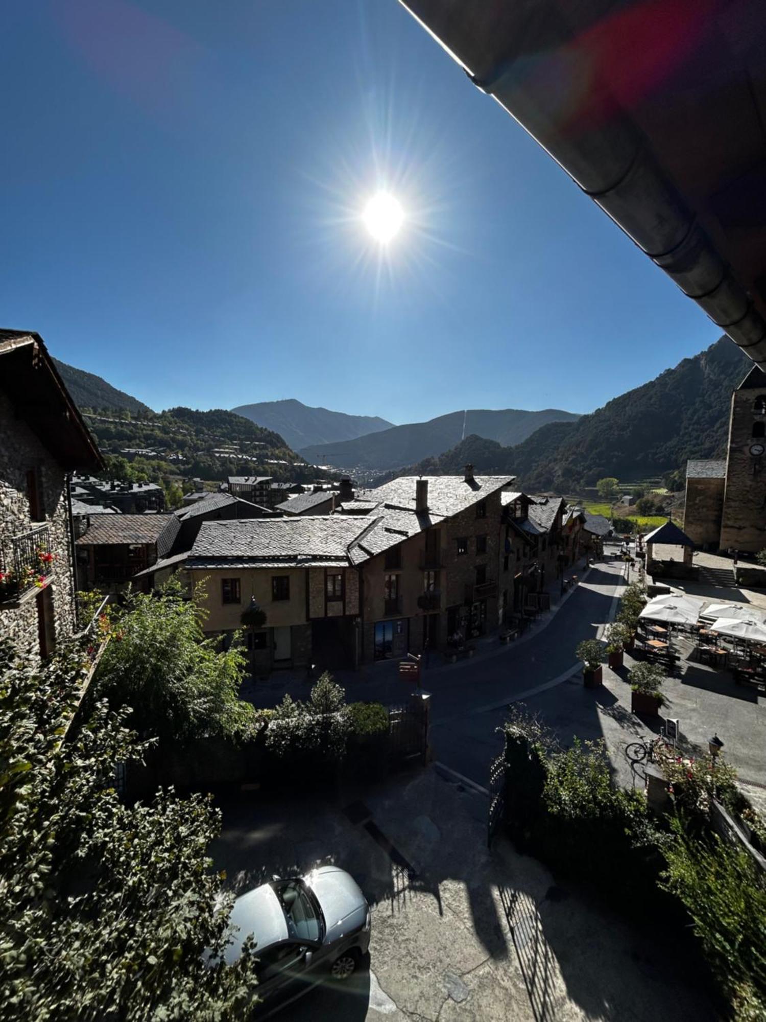Hotel Santa Barbara De La Vall D'Ordino Eksteriør bilde