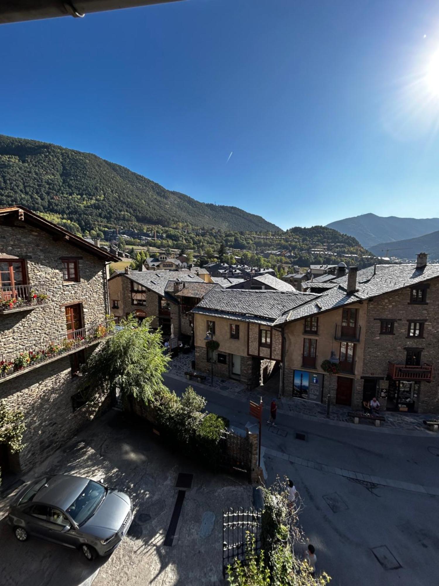 Hotel Santa Barbara De La Vall D'Ordino Eksteriør bilde