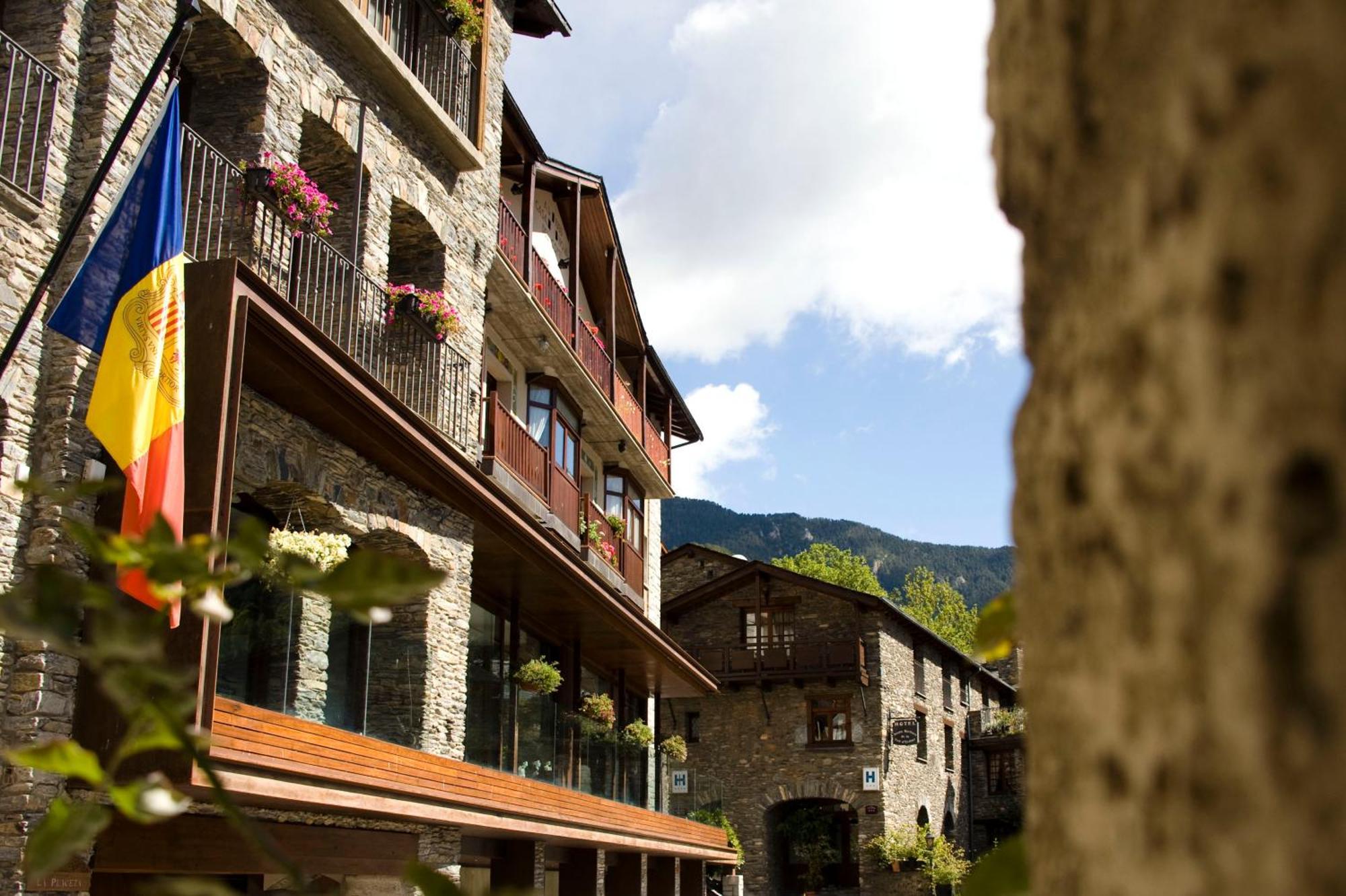 Hotel Santa Barbara De La Vall D'Ordino Eksteriør bilde