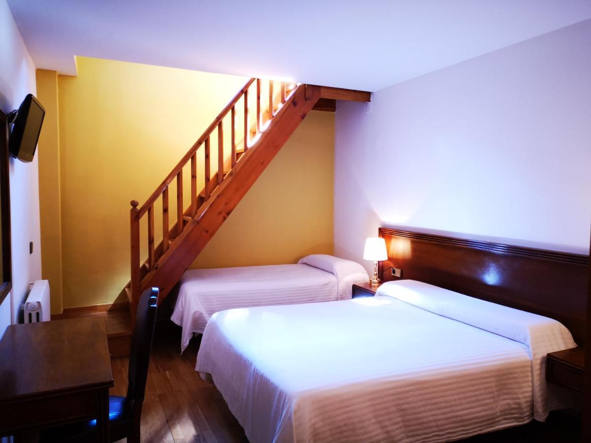 Hotel Santa Barbara De La Vall D'Ordino Eksteriør bilde